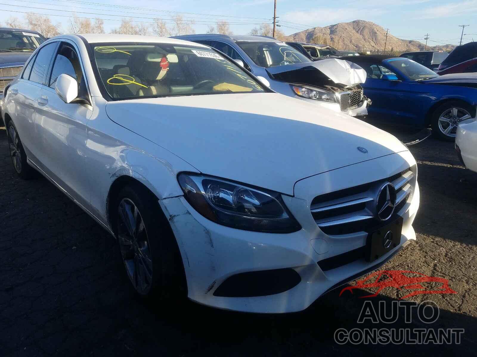 MERCEDES-BENZ C CLASS 2016 - 55SWF4JB8GU097667