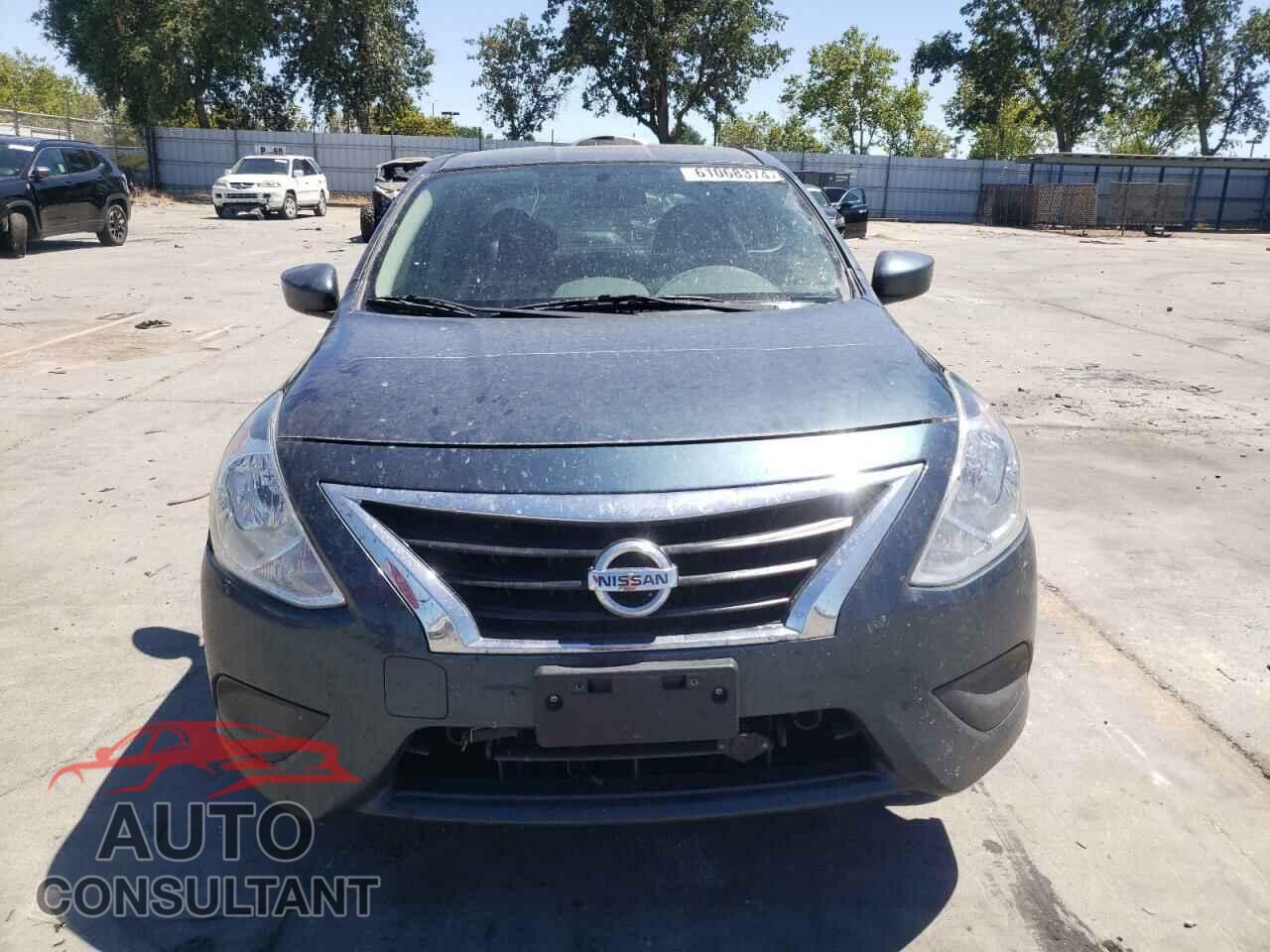 NISSAN VERSA 2017 - 3N1CN7AP3HL846370