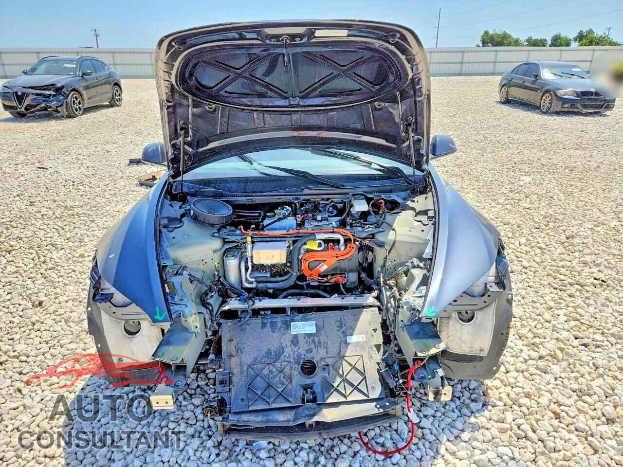 TESLA MODEL 3 2025 - 5YJ3E1EA1SF010434