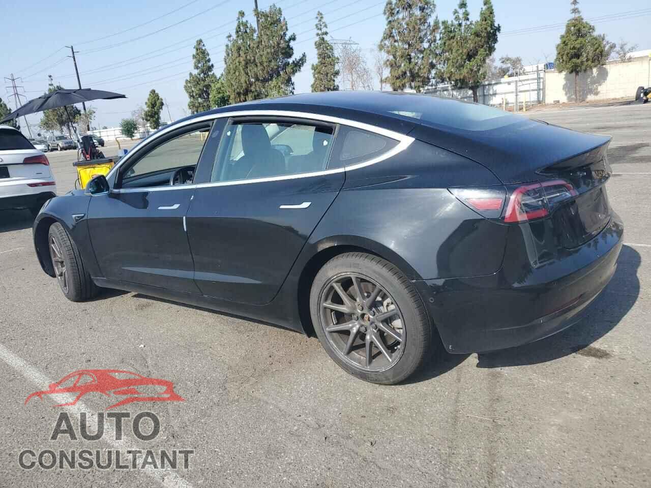 TESLA MODEL 3 2018 - 5YJ3E1EA4JF041465
