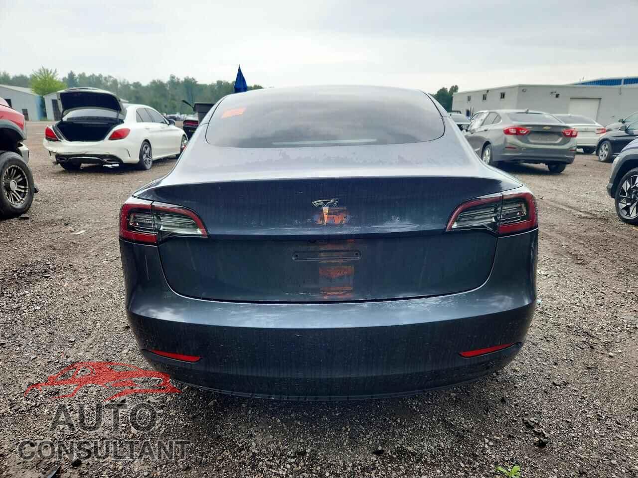 TESLA MODEL 3 2023 - 5YJ3E1EA8PF406089