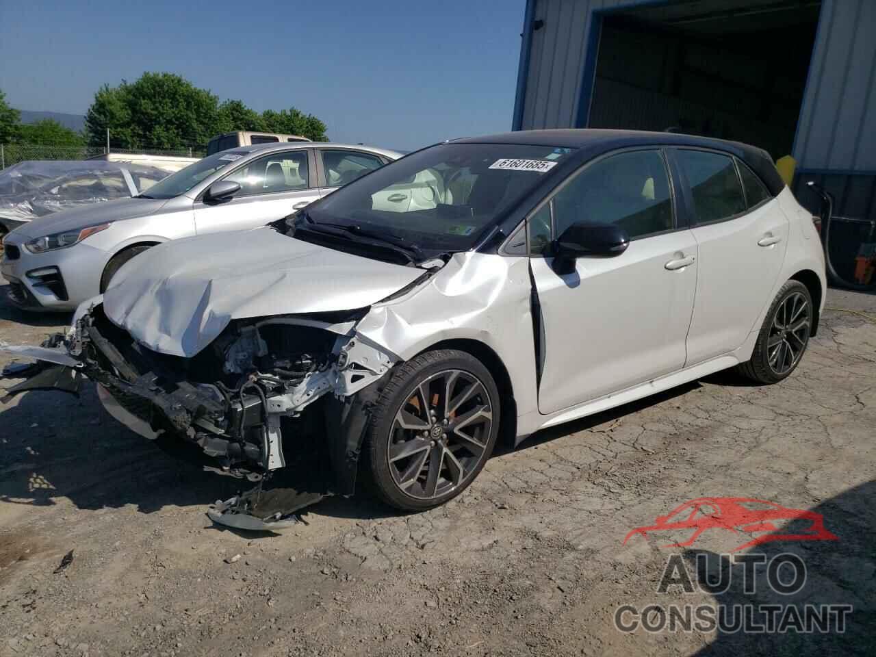 TOYOTA COROLLA 2022 - JTNC4MBE5N3163567