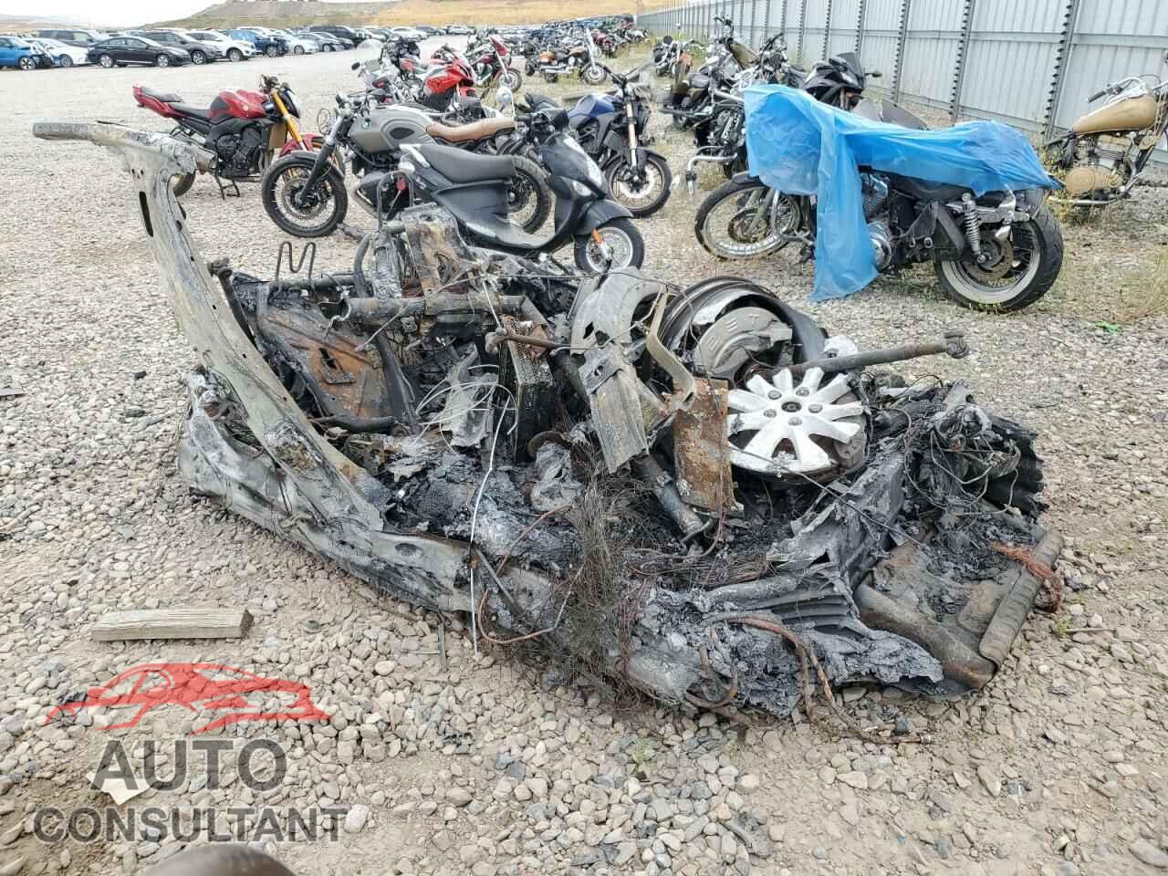 TESLA MODEL S 2016 - 5YJSA1E22GF171933