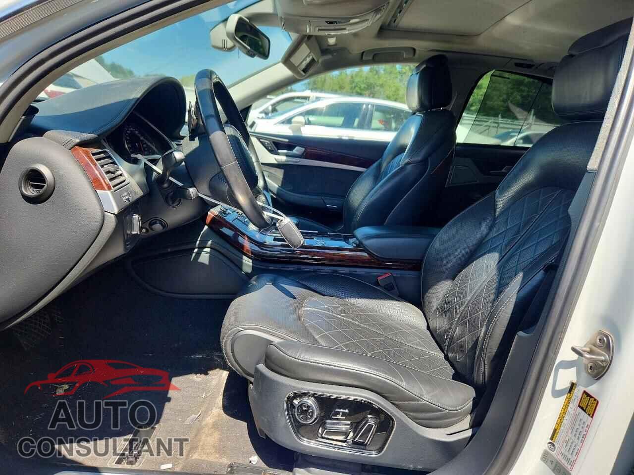 AUDI A8 2013 - WAUAGAFD1DN016911