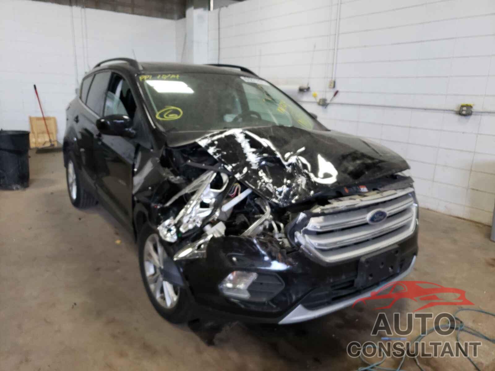 FORD ESCAPE 2018 - 1FMCU9HD6JUB60855
