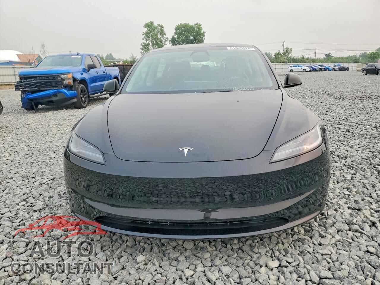 TESLA MODEL 3 2024 - 5YJ3E1EA3RF771489
