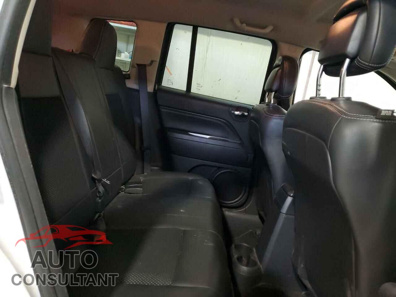 JEEP COMPASS 2015 - 1C4NJDAB5FD100669