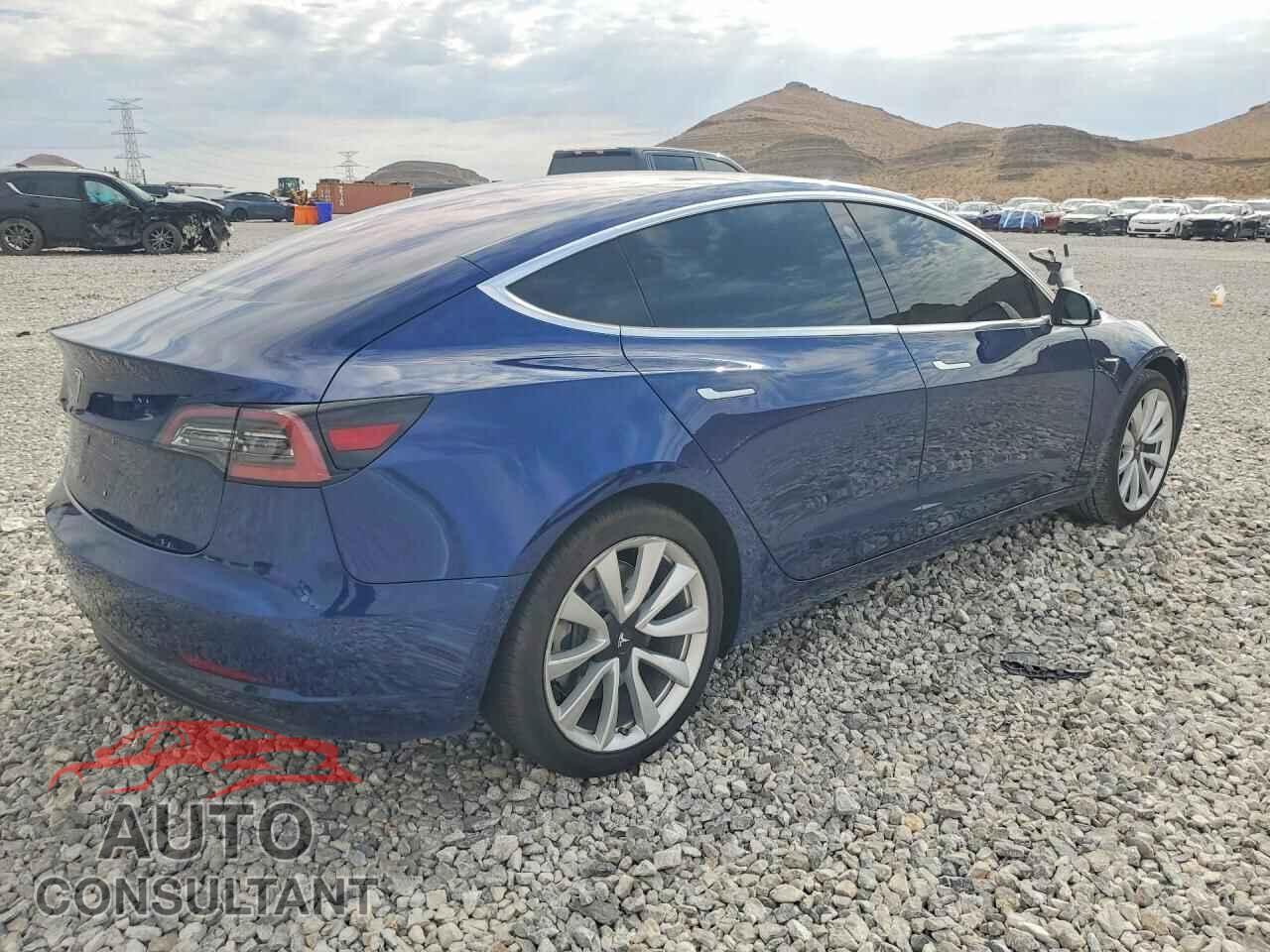 TESLA MODEL 3 2018 - 5YJ3E1EA2JF038399
