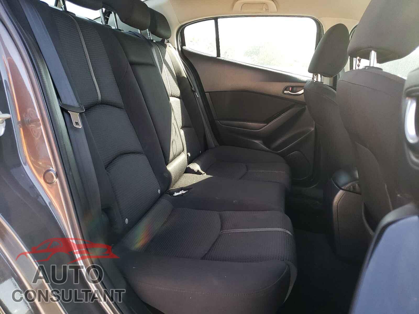 MAZDA 3 2017 - 3MZBN1U78HM101736