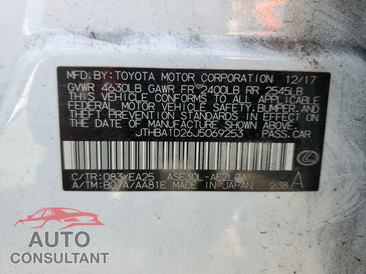 LEXUS IS 2018 - JTHBA1D26J5069253