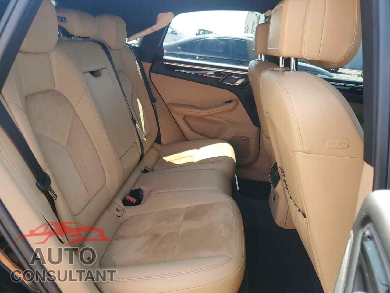 PORSCHE MACAN 2018 - WP1AA2A59JLB03925