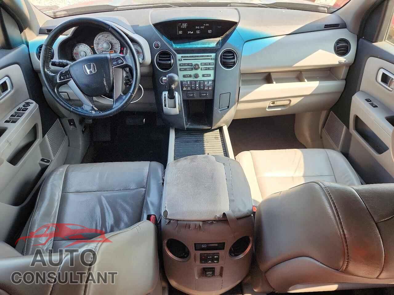 HONDA PILOT 2011 - 5FNYF4H58BB088289