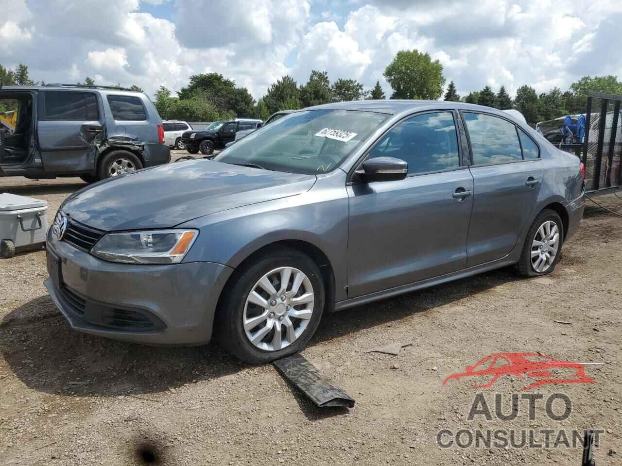 VOLKSWAGEN JETTA 2011 - 3VWDZ7AJ5BM377721