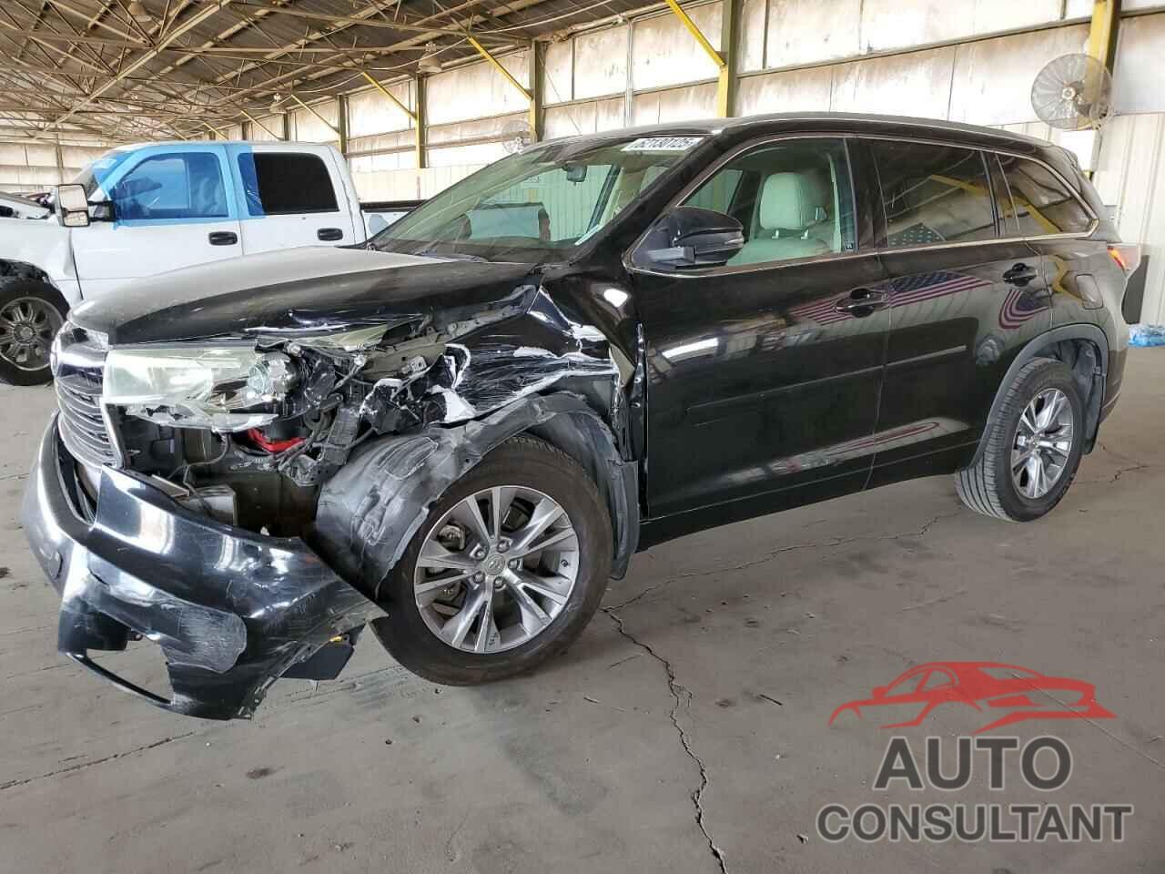 TOYOTA HIGHLANDER 2015 - 5TDBKRFH7FS196853