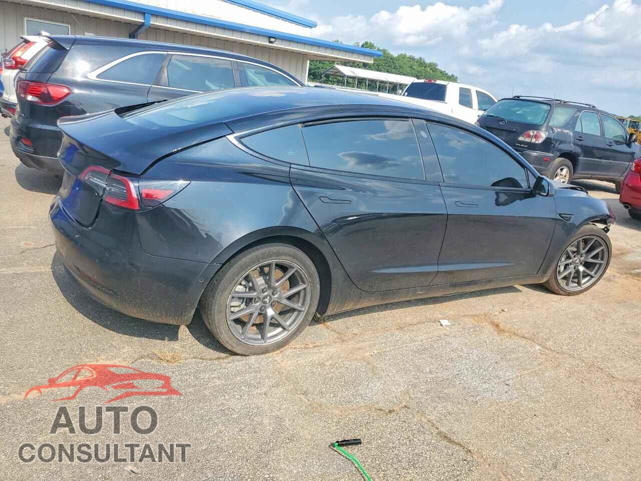 TESLA MODEL 3 2022 - 5YJ3E1EA2NF184842