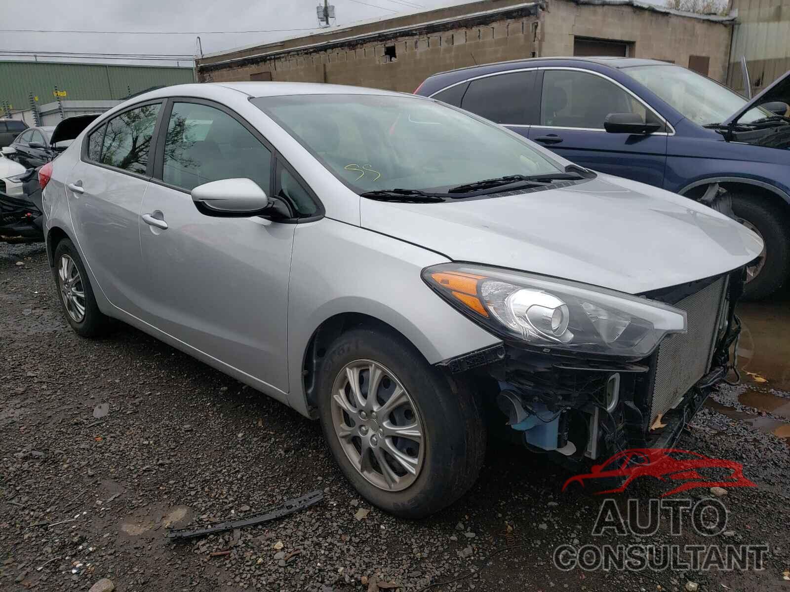 KIA FORTE 2016 - KNAFK4A60G5616211