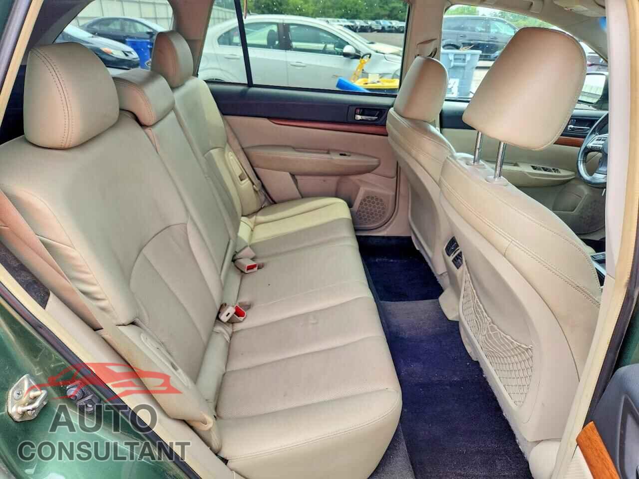 SUBARU OUTBACK 2014 - 4S4BRBKC4E3310025