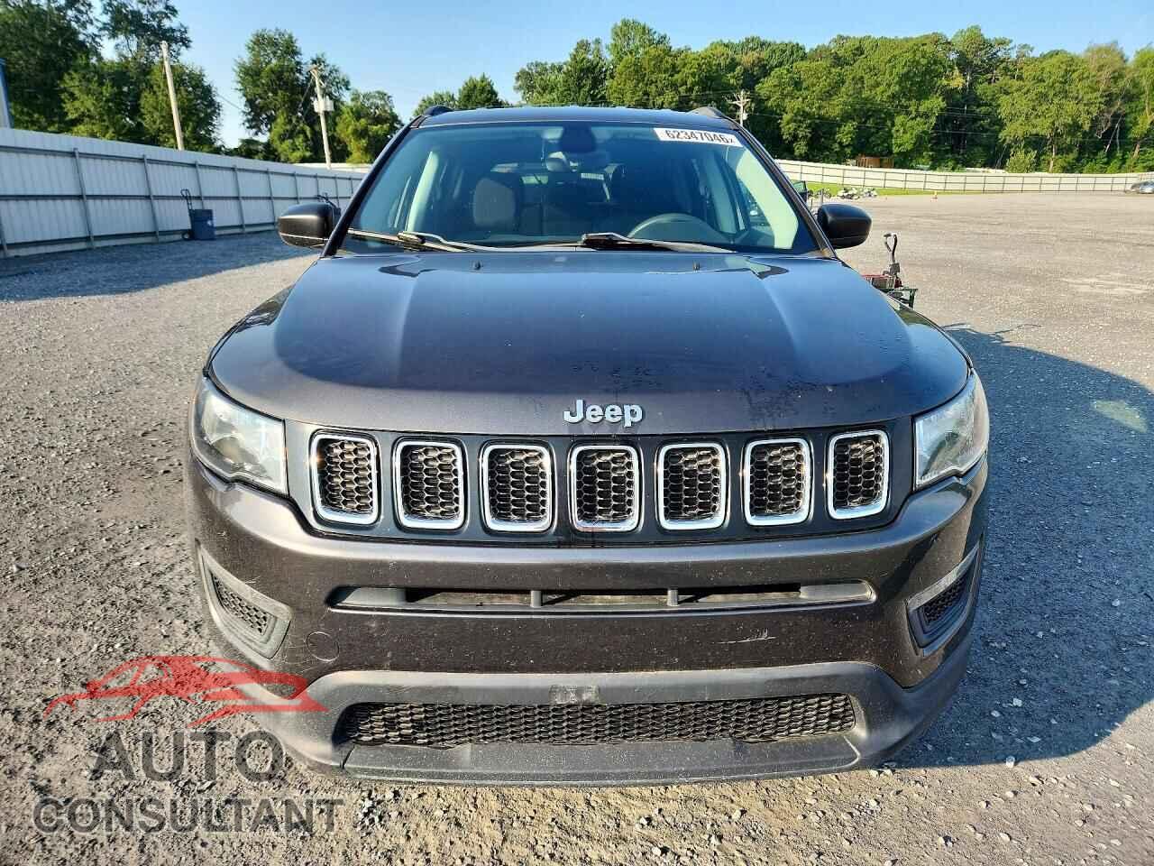 JEEP COMPASS 2018 - 3C4NJDAB4JT290788
