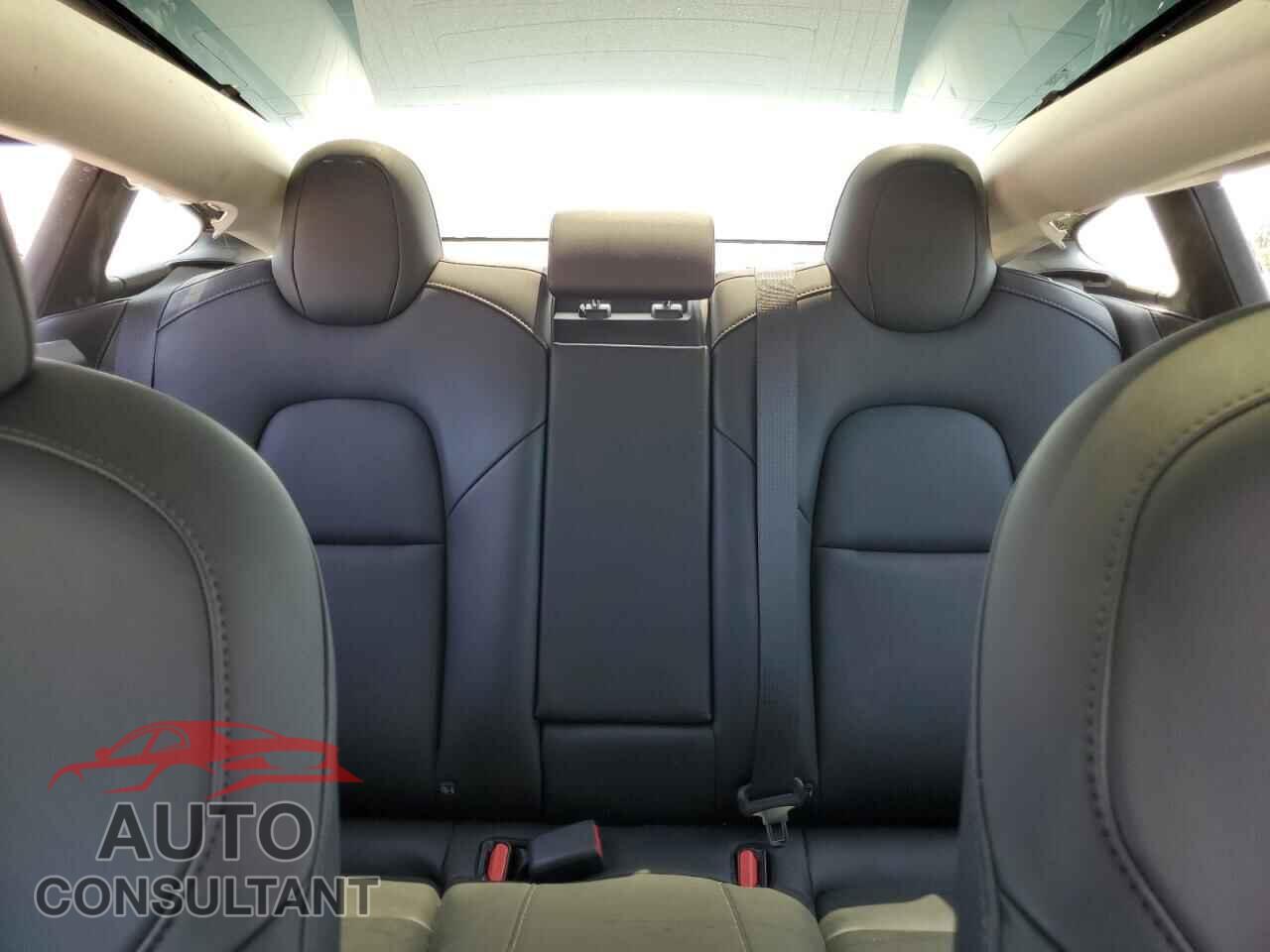 TESLA MODEL 3 2020 - 5YJ3E1EA2LF745781