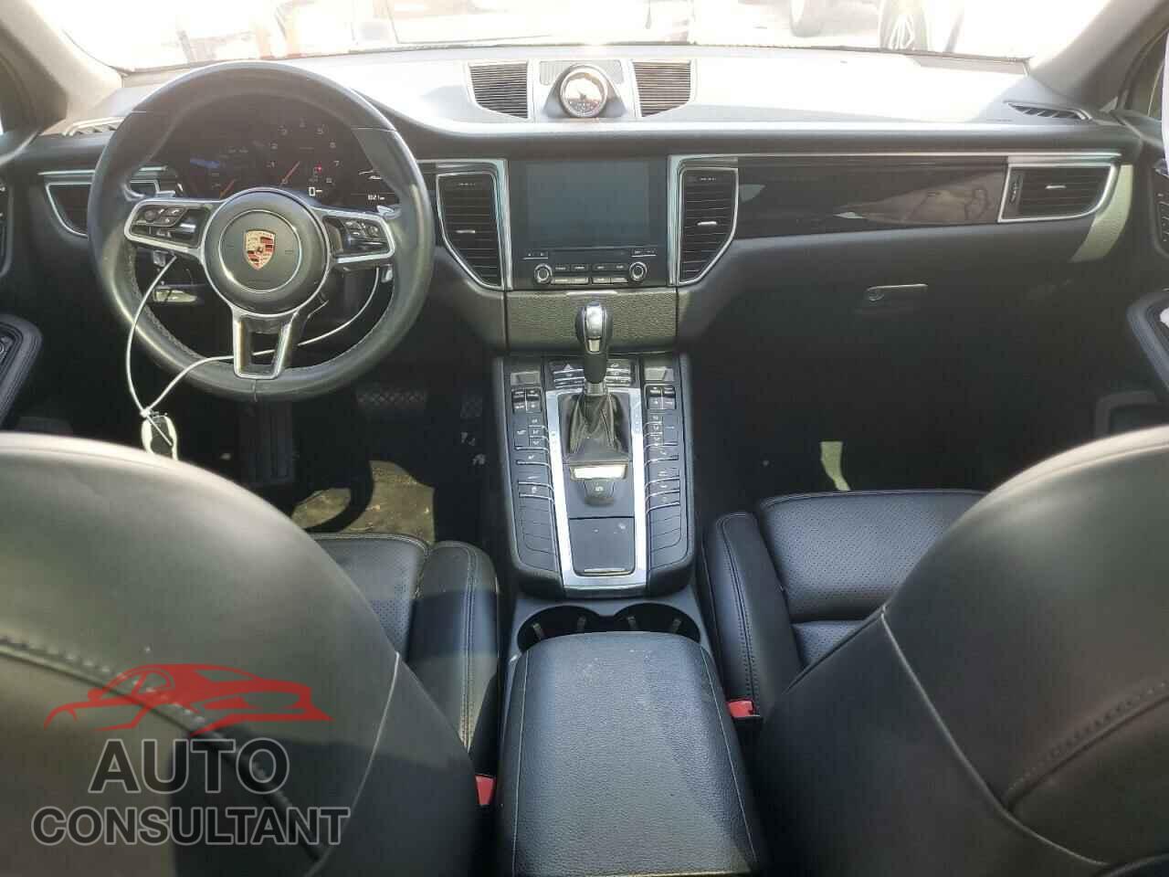 PORSCHE MACAN 2017 - WP1AA2A5XHLB81561