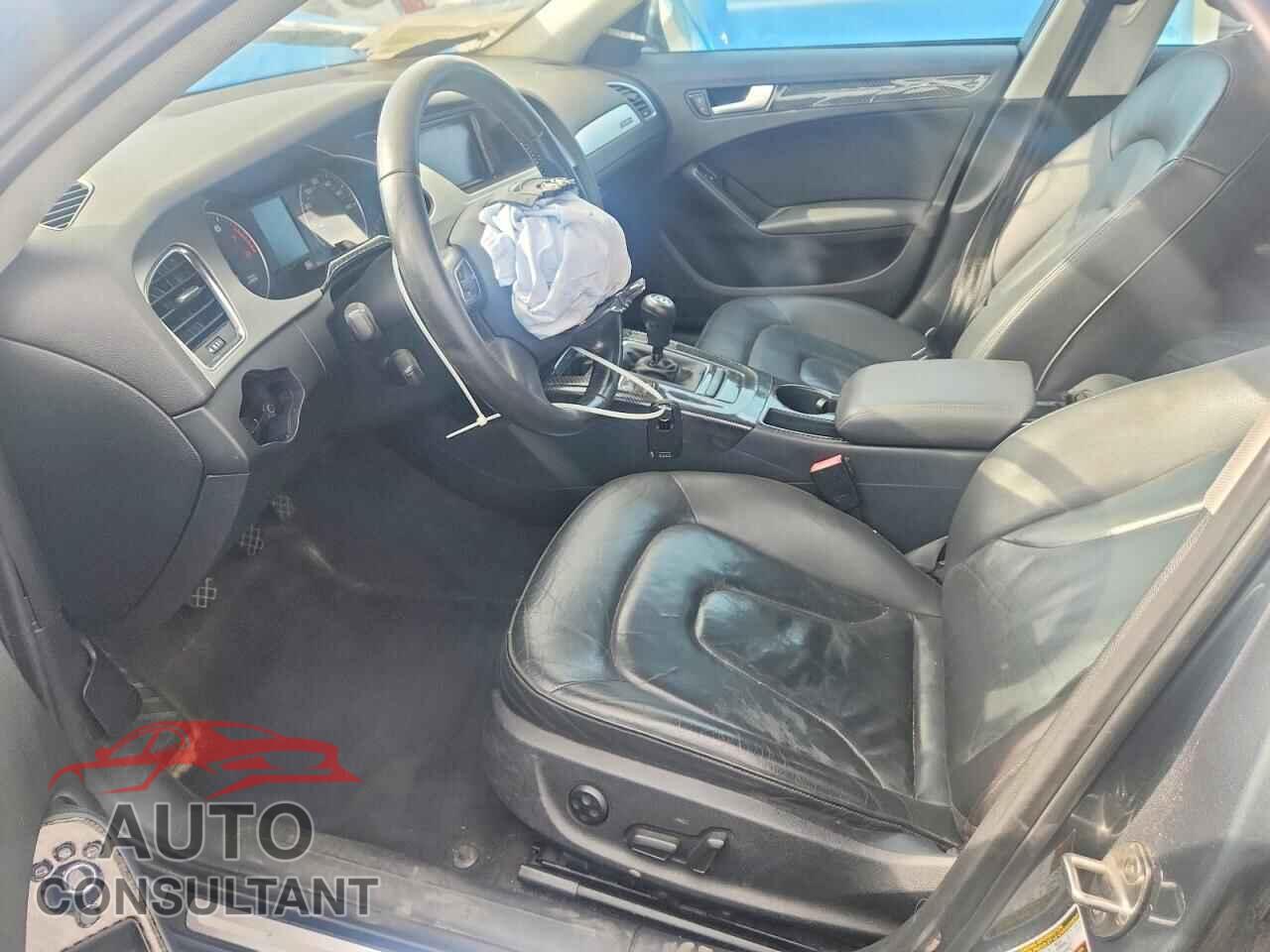AUDI A4 2012 - WAUDFAFLXCA007234