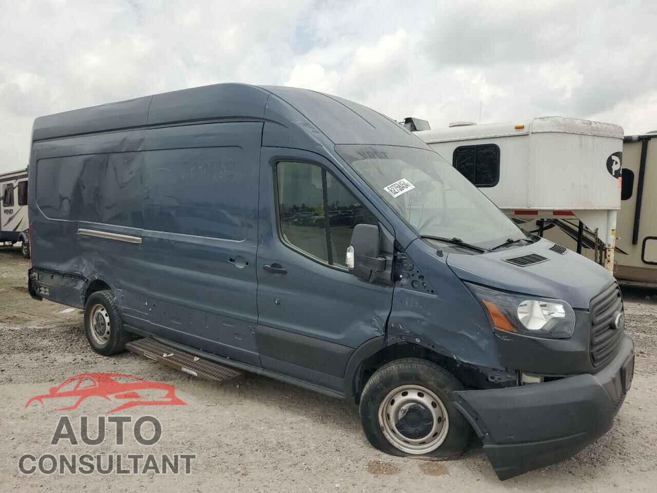 FORD TRANSIT 2019 - 1FTYR3XM0KKB78453