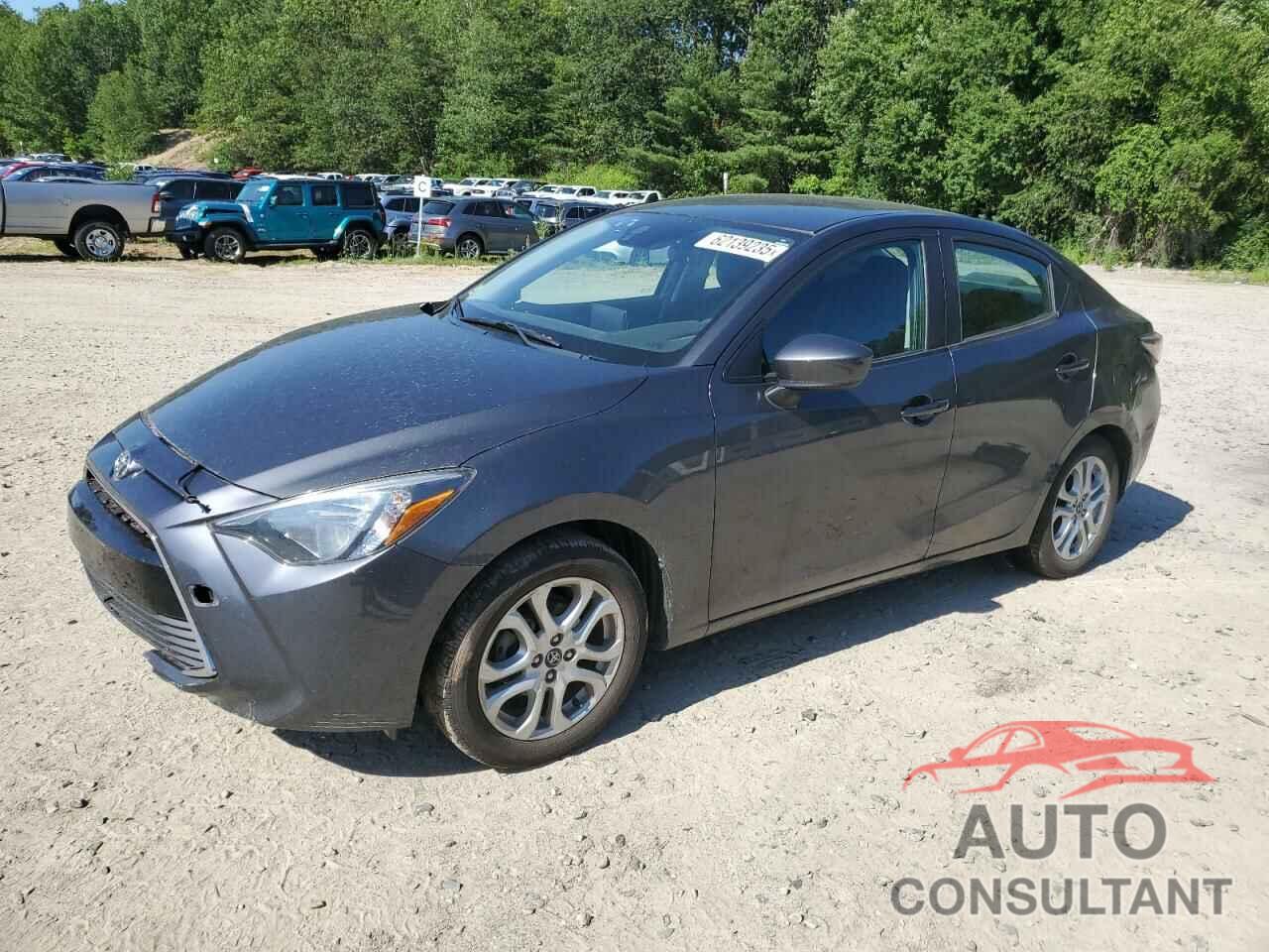 TOYOTA YARIS 2017 - 3MYDLBYV6HY153134