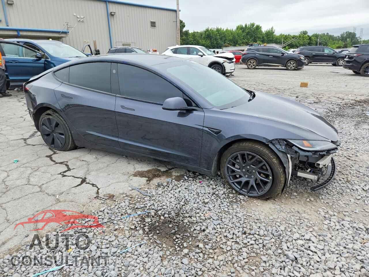 TESLA MODEL 3 2024 - 5YJ3E1EB9RF822177