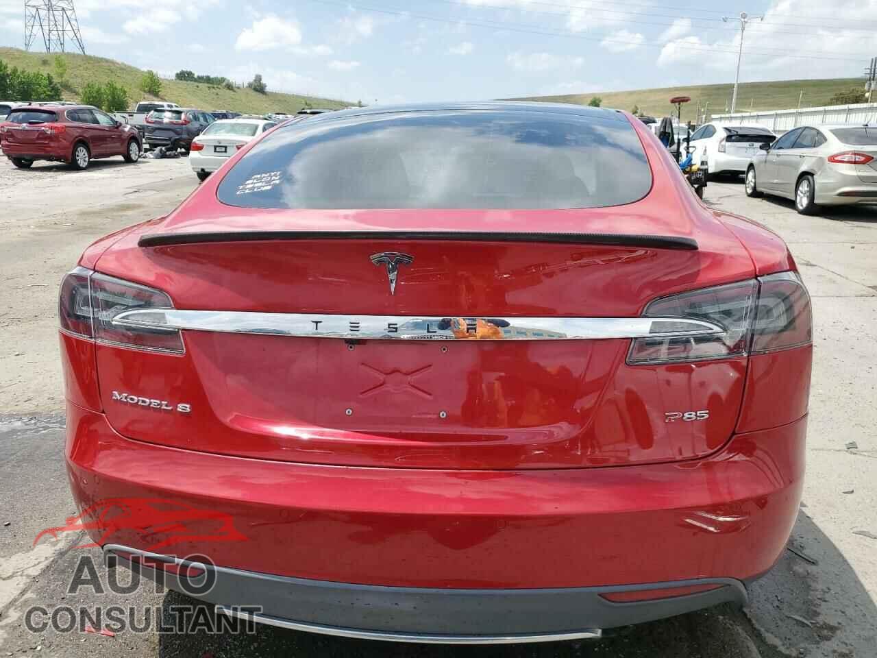 TESLA MODEL S 2014 - 5YJSA1H13EFP35086