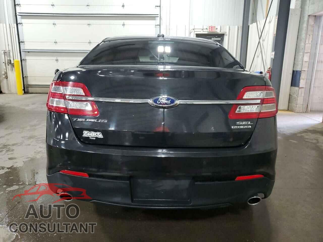 FORD TAURUS 2015 - 1FAHP2E86FG167591