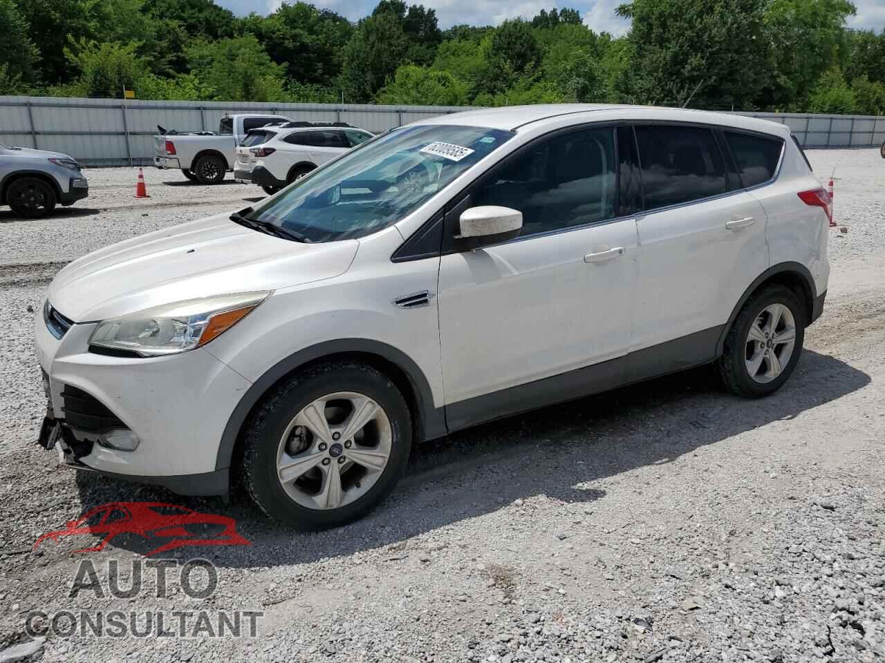 FORD ESCAPE 2013 - 1FMCU0GX3DUA17096