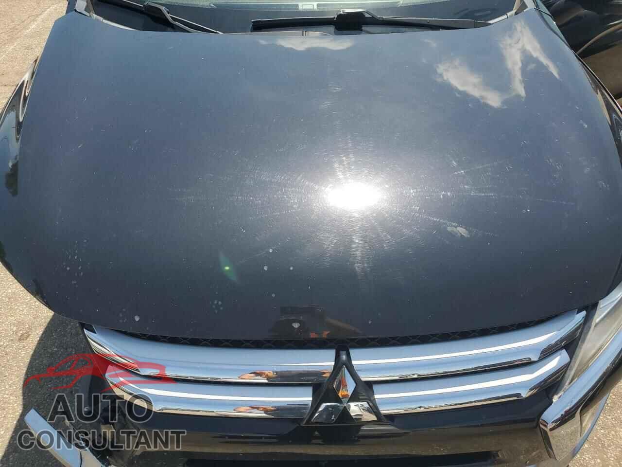 MITSUBISHI ECLIPSE 2018 - JA4AT5AA9JZ050953