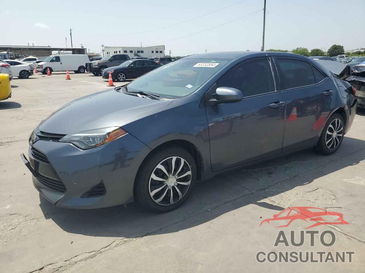 TOYOTA COROLLA 2018 - 5YFBURHE4JP831980