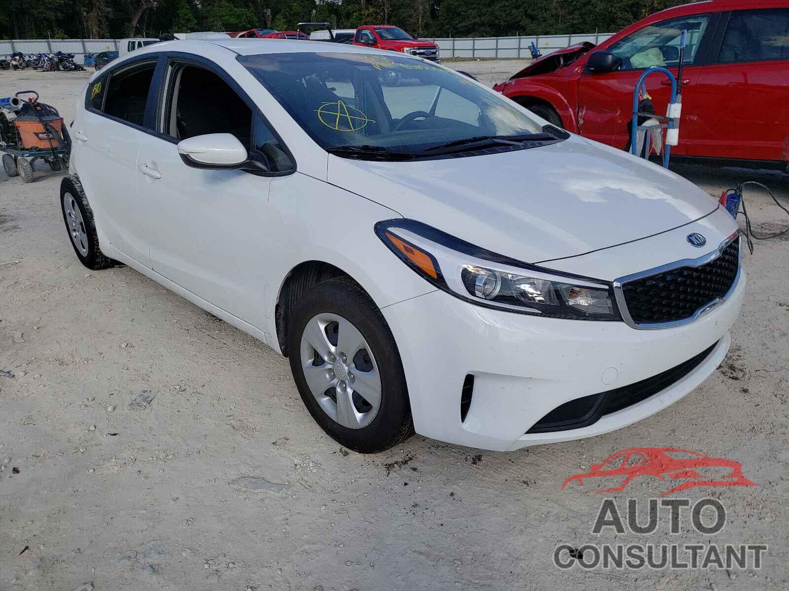 KIA FORTE 2018 - 3KPFK4A79JE273597