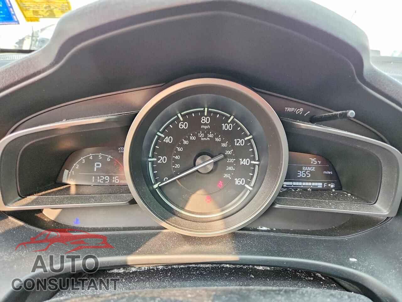 MAZDA 3 2017 - 3MZBN1V77HM104481