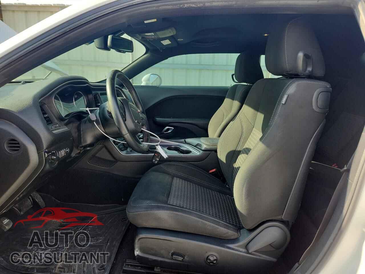 DODGE CHALLENGER 2018 - 2C3CDZAG5JH305335