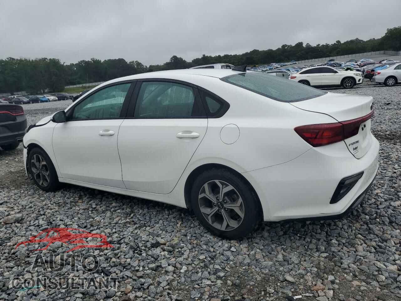 KIA FORTE 2019 - 3KPF24AD8KE104002
