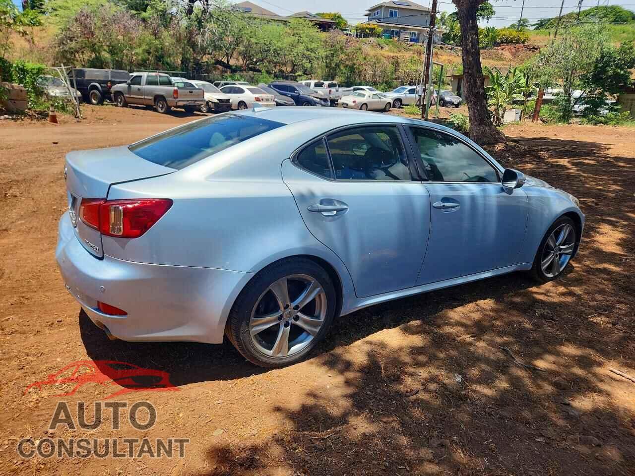 LEXUS IS 2012 - JTHBF5C24C5165248