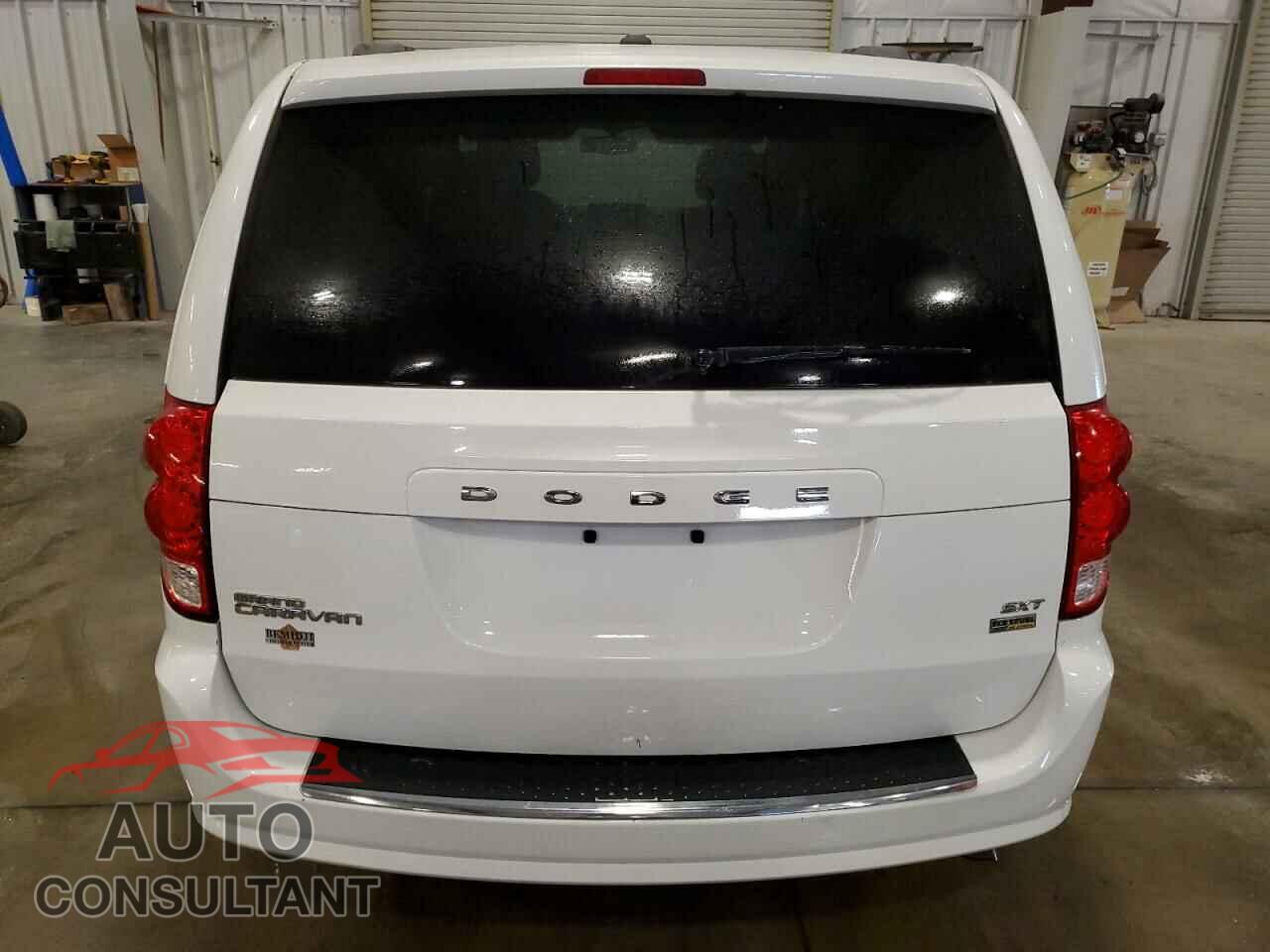 DODGE CARAVAN 2017 - 2C4RDGCG8HR558127