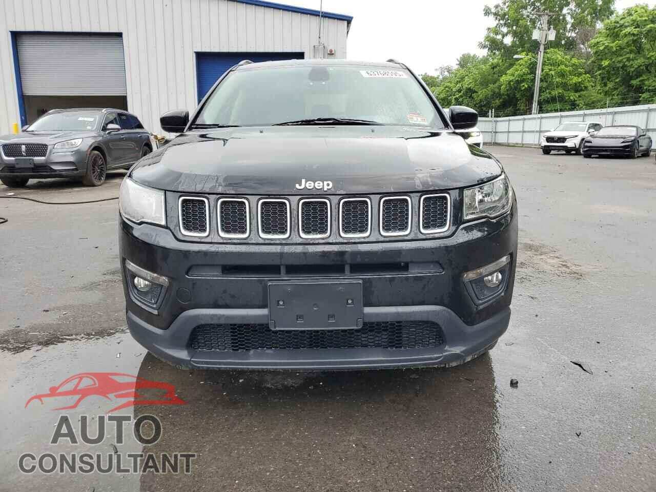 JEEP COMPASS 2017 - 3C4NJDBB4HT689645