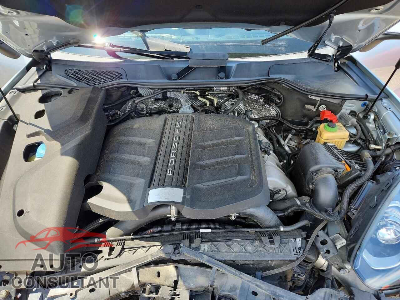 PORSCHE CAYENNE 2016 - WP1AD2A23GLA76792