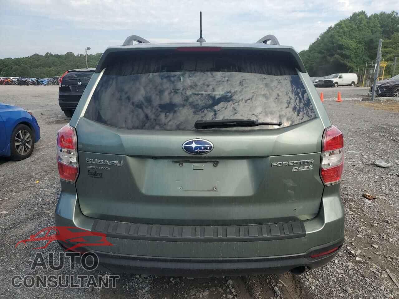 SUBARU FORESTER 2015 - JF2SJAWC5FH588390