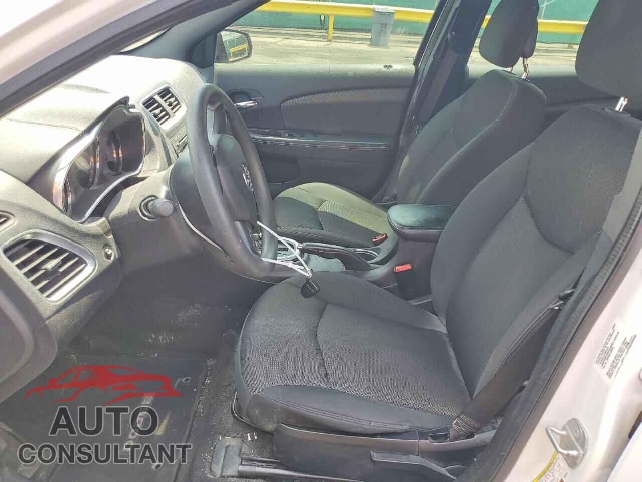 DODGE AVENGER 2013 - 1C3CDZAG5DN585317