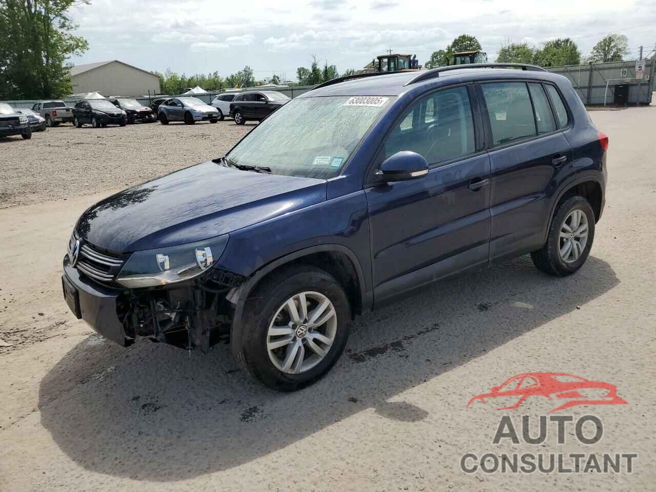 VOLKSWAGEN TIGUAN 2016 - WVGBV7AX7GW604128