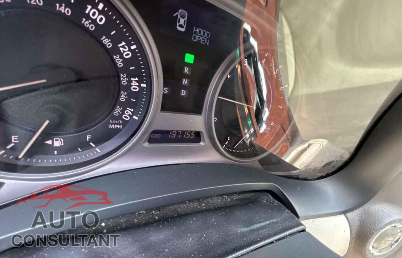 LEXUS IS 2010 - JTHCF5C2XA2032903