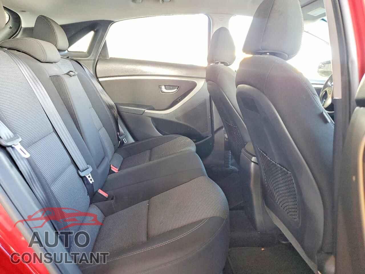 HYUNDAI ELANTRA 2016 - KMHD35LH2GU319213