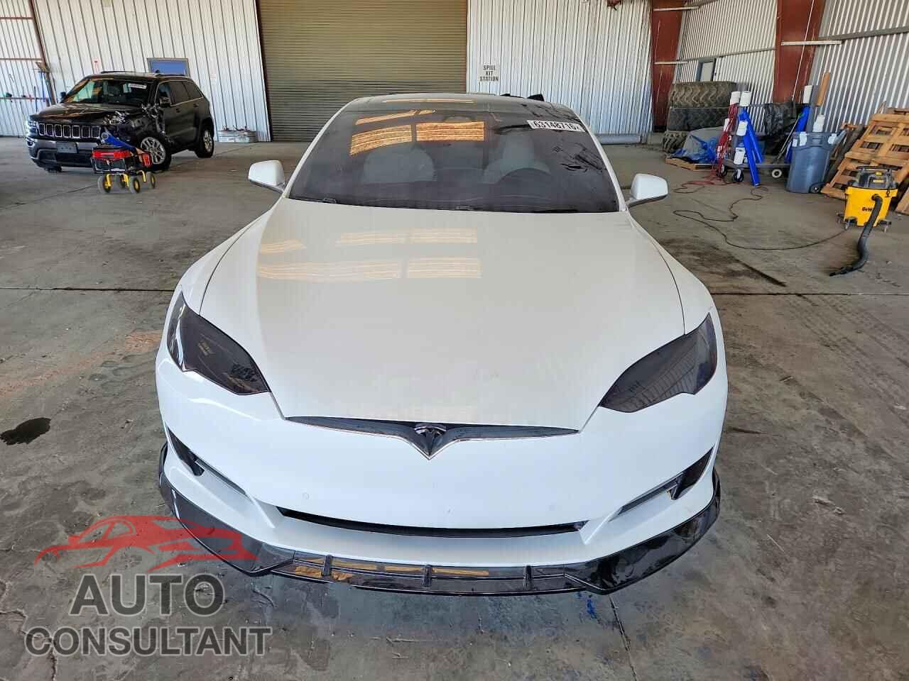TESLA MODEL S 2017 - 5YJSA1E27HF197168