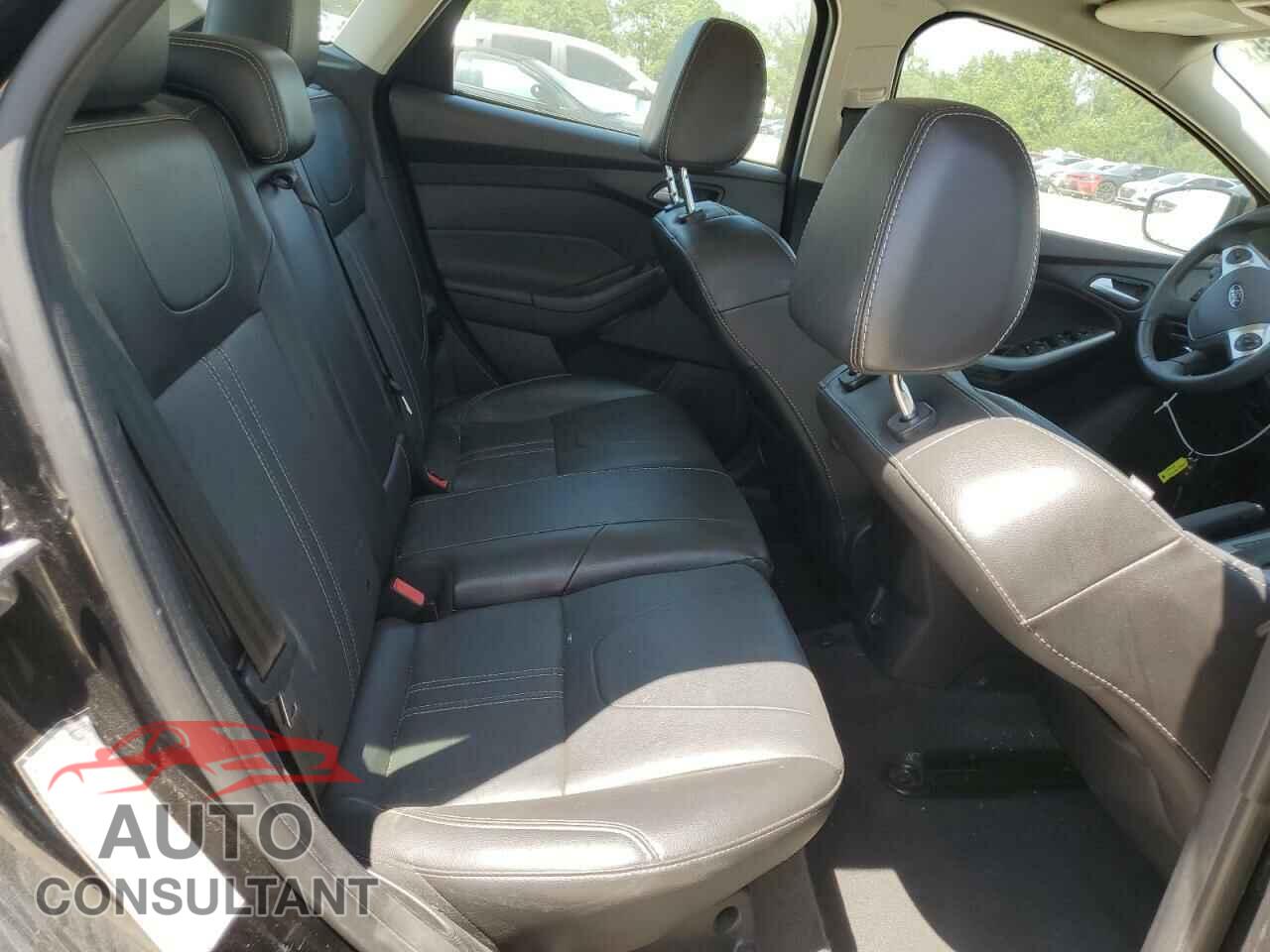 FORD FOCUS 2014 - 1FADP3K25EL333433