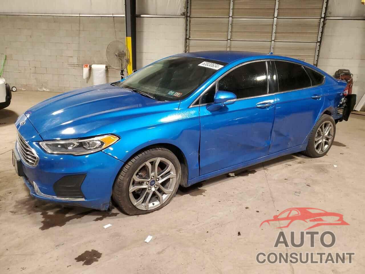 FORD FUSION 2019 - 3FA6P0CD3KR270594