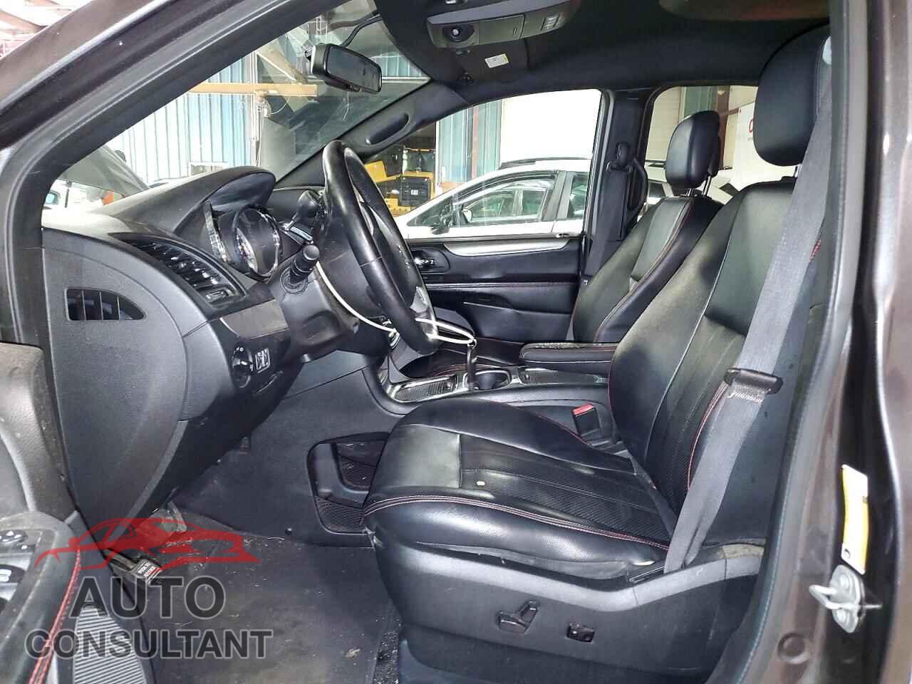 DODGE CARAVAN 2018 - 2C4RDGEG5JR249301